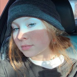 Meet your Posher, Abigail